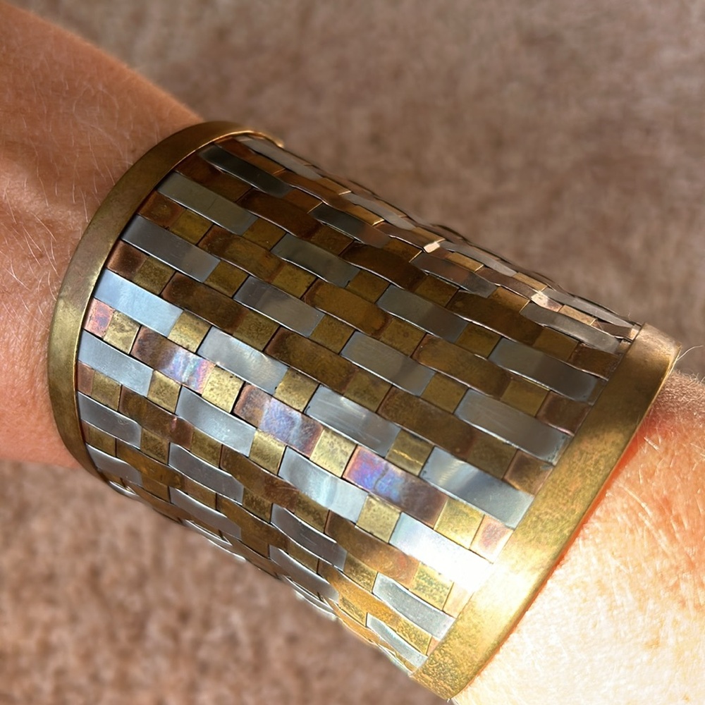 Metal woven cuff